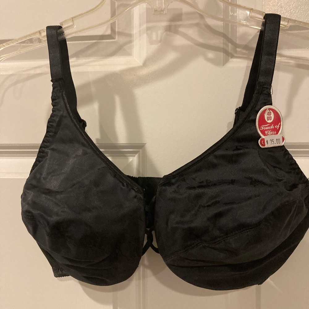 Touch of class 42 D,40DD, 36DD,36C underwire Black Women's Bra